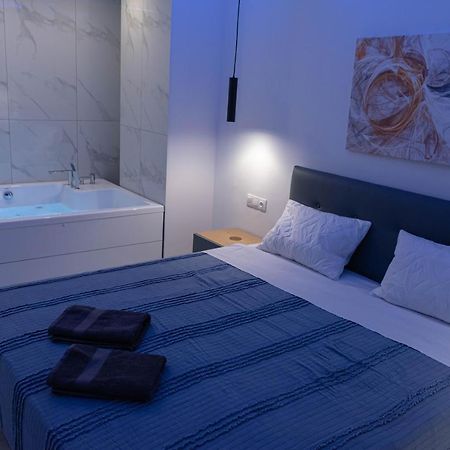 Athens Jacuzzi Apartment Exterior foto